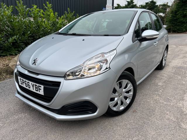 Peugeot 208 1.6 BlueHDi Access A/C 5dr Hatchback Diesel Silver