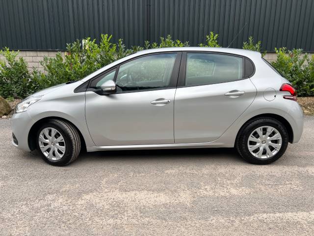 2017 Peugeot 208 1.6 BlueHDi Access A/C 5dr